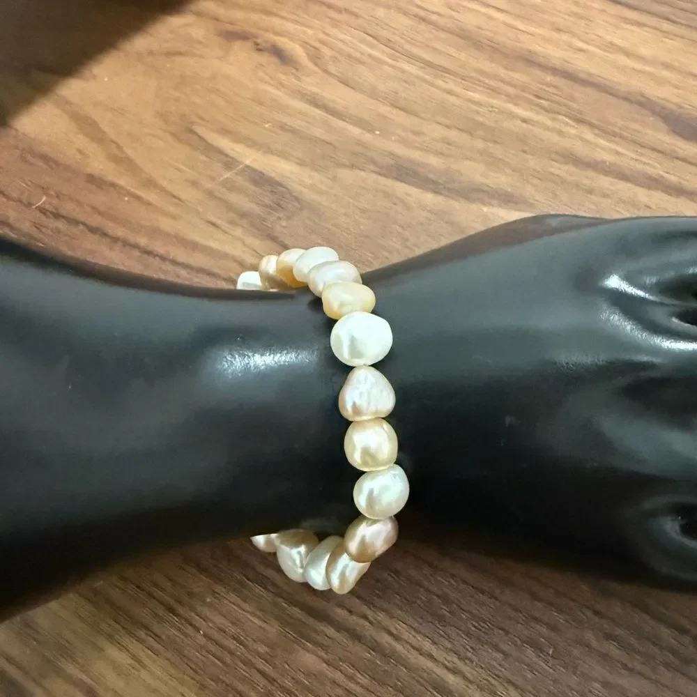 Set of 2 Bracelets. Freshwater Pearls & Pink Rhinestones.